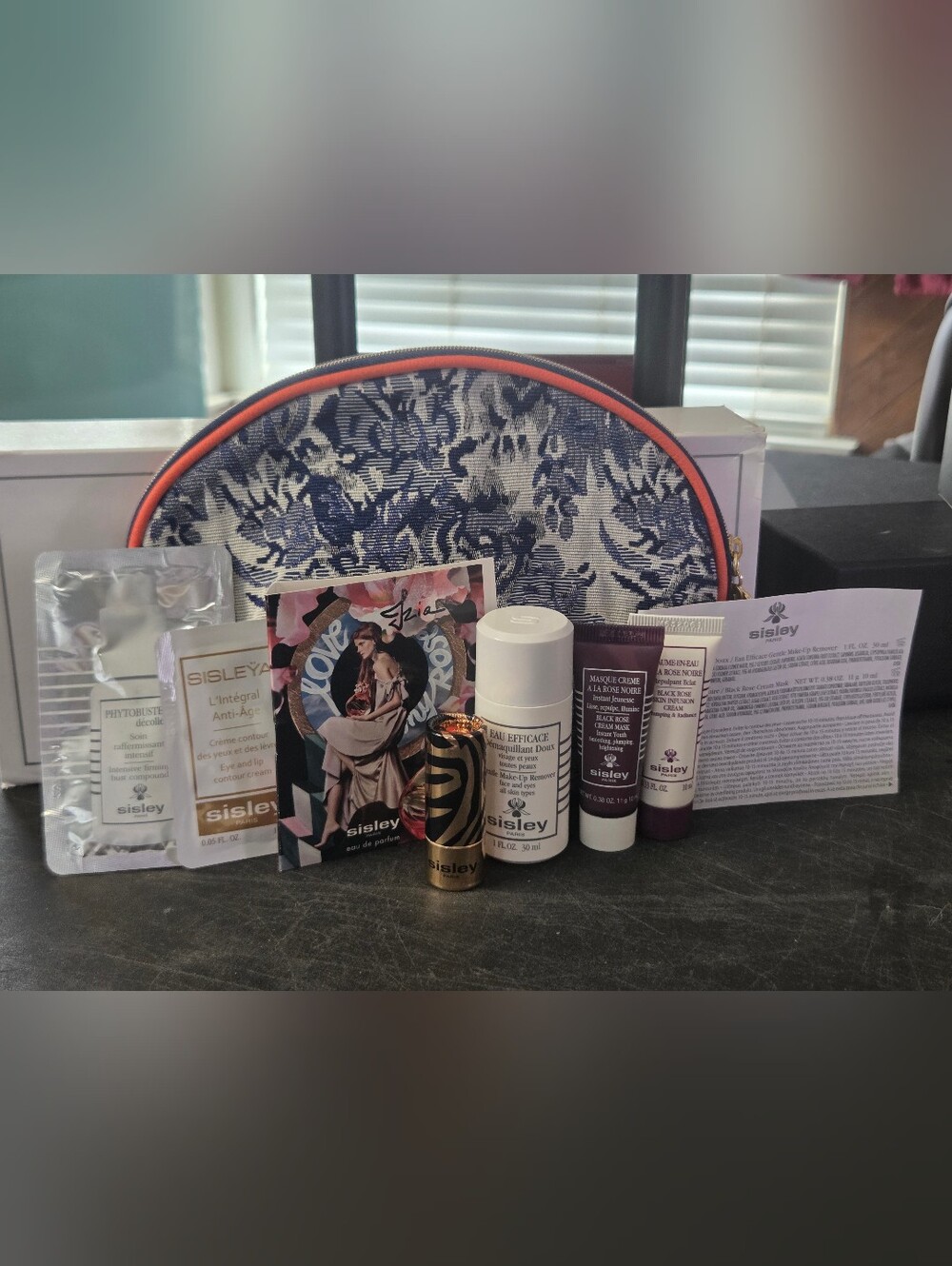 Sisley Paris Luxury Skincare Beauty Gift Set & Woven Makeup Pouch 8 Pcs